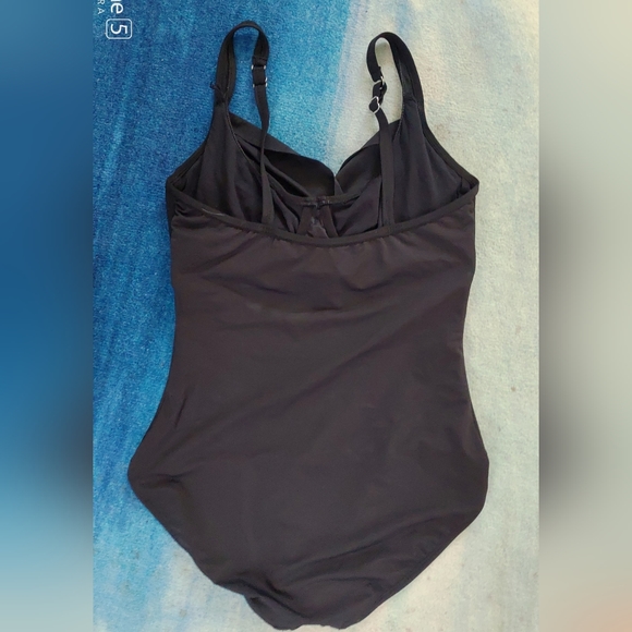 Magicsuit by Miraclesuit women's one piece swimsuit black size 12 - Picture 4 of 6